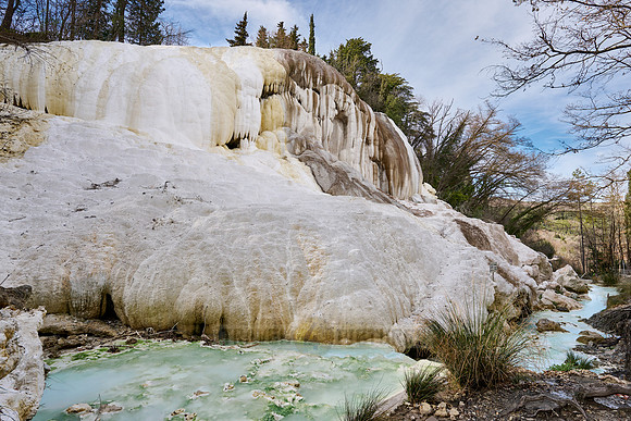 The White Whale, Bagni San Filippo