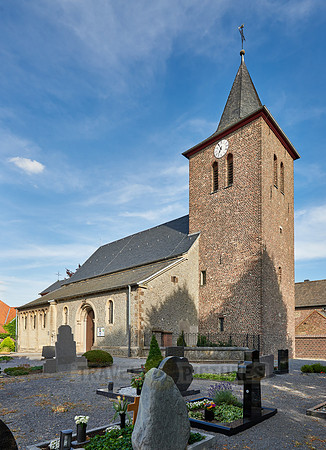 church St. Nikolaus Tüddern-Millen