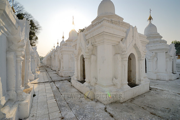 Kuthodaw Pagoda