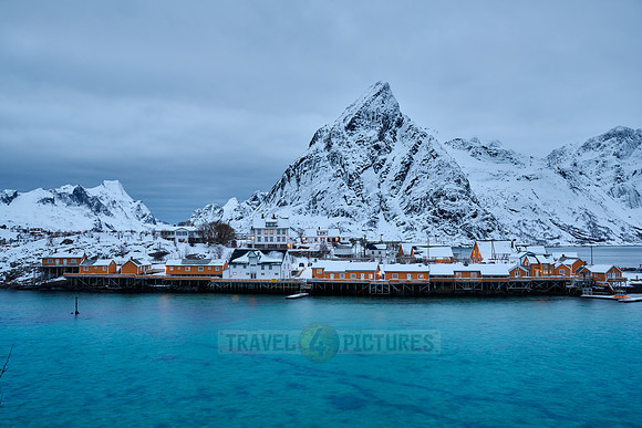 Kvalvika, Lofoten