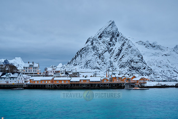 Kvalvika, Lofoten