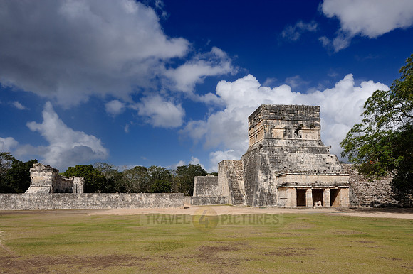 Great Ball Court or Juego de pelota