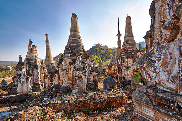 ruins of Shwe Inn Thein