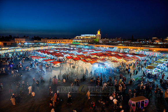 Jemaa el-Fnaa at night