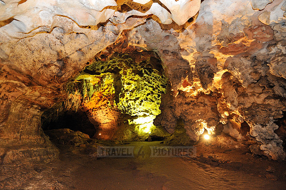 Loltun caves
