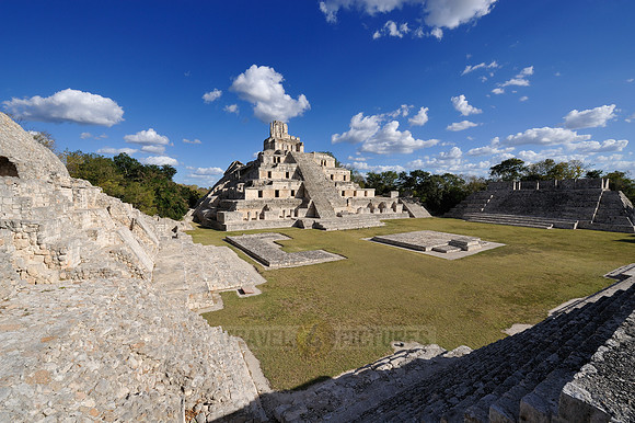pyramids of Mayasite Edzna