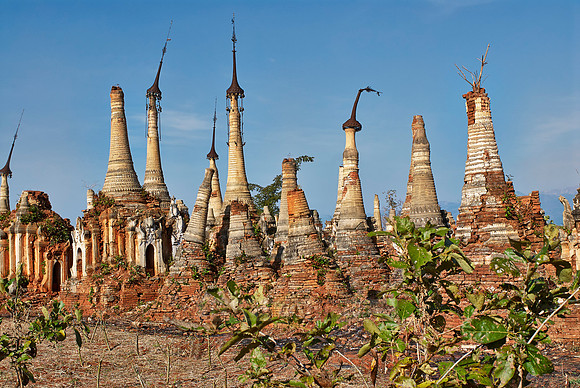 ruins of Shwe Inn Thein