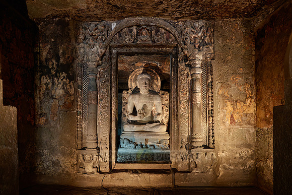 Ajanta caves, cave 6, Aurangabad