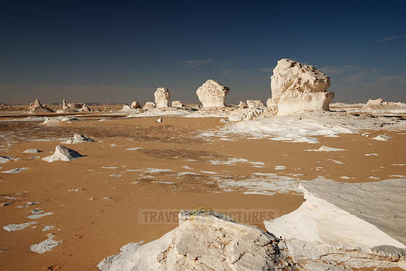 white desert near Oasis Farafra