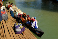 Shan women at boat bridge