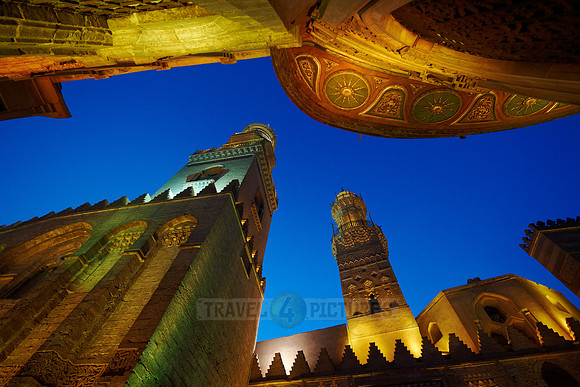 night shot in islamic Cairo