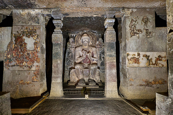 Ajanta caves, cave 16, Aurangabad