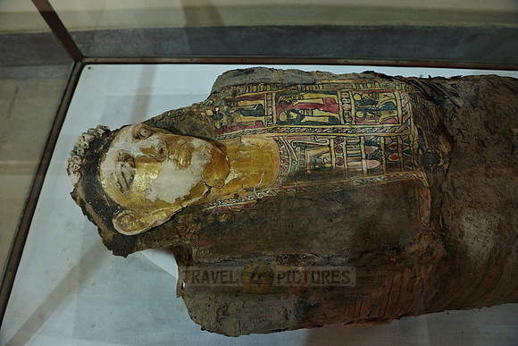 golden mummy in museum of Bahariya