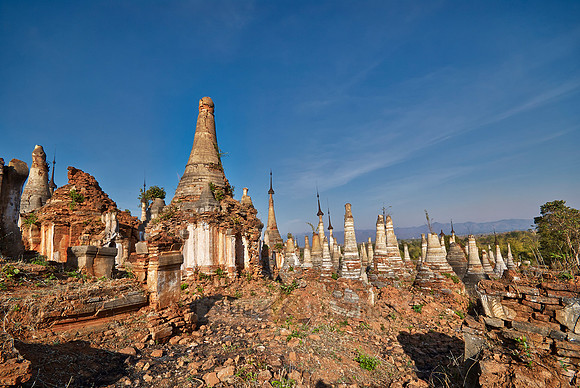 ruins of Shwe Inn Thein