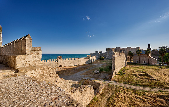 Mamure Castle