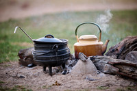 pots on fire, breakfast in Tena Tena tended Camp at Luangwa River