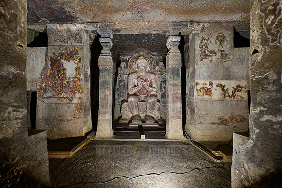 Ajanta caves, cave 16, Aurangabad