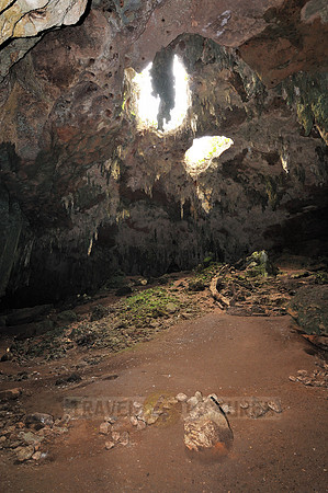 Loltun caves