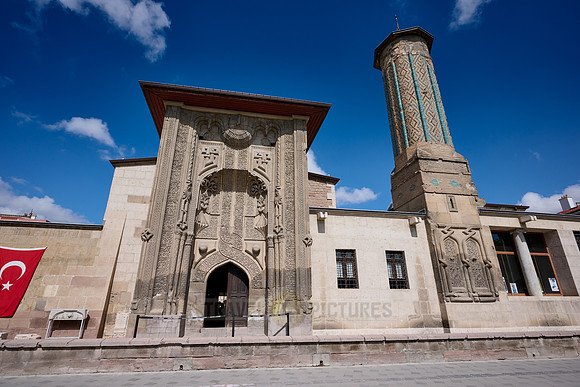 Stone Works Museum of Fine Minaret