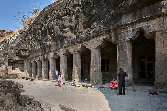 Ajanta caves, cave 4, Aurangabad