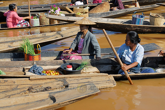 floating market