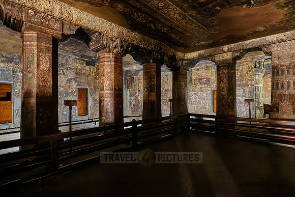 Ajanta caves, cave 17, Aurangabad