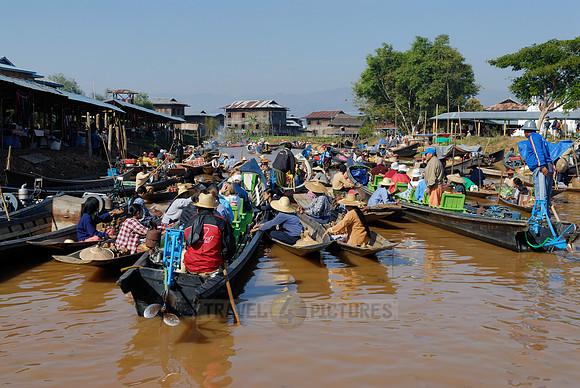 floating market