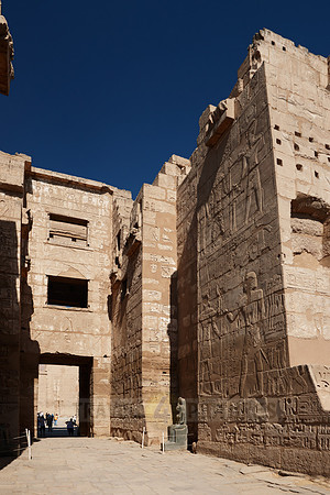 Syrian gate