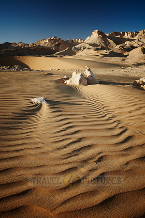 desert landscape with mountains at old caravan road