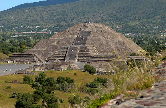 Pyramid of the Moon