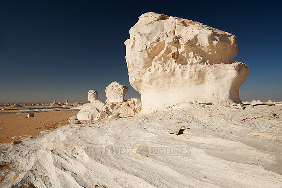 white desert near Oasis Farafra