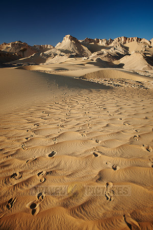 desert landscape with mountains at old caravan road