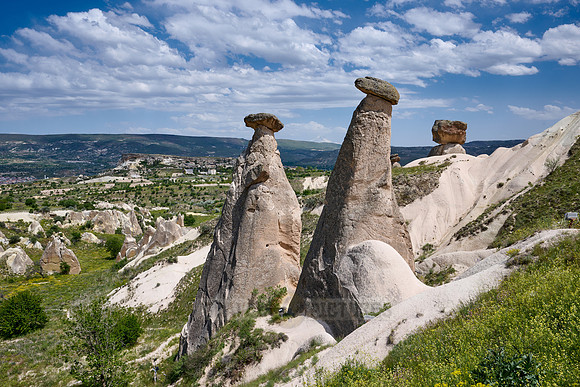 erosion formation of the Three Beauties