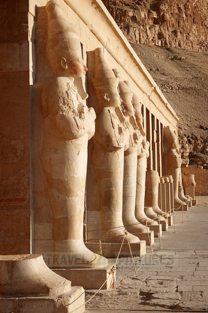 osiris statues