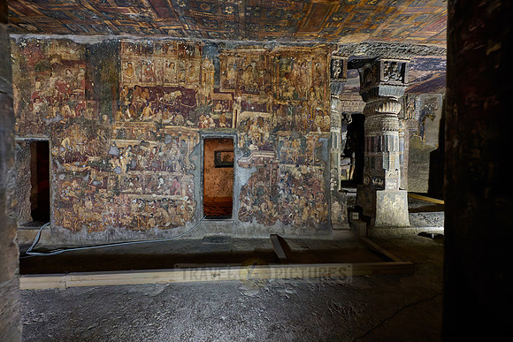 Ajanta caves, cave 17, Aurangabad
