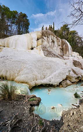 The White Whale, Bagni San Filippo