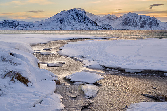 Haukland Beach