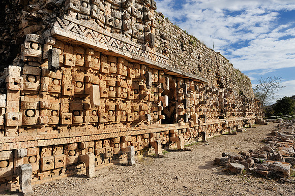 Templo de las Mascaras or Codz Poop palace