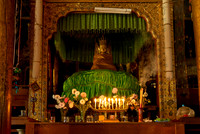 Nga Phe Kyaung Monastery of jumping cats