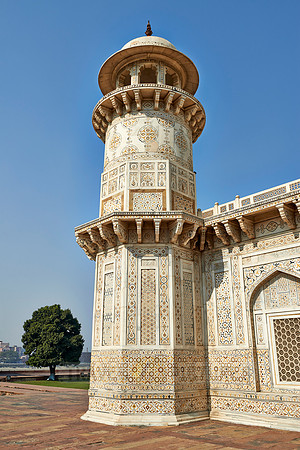 minaret