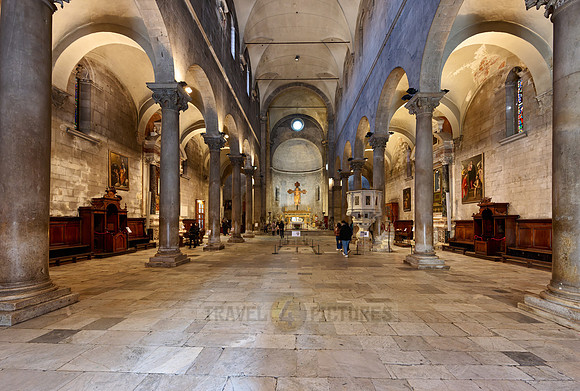 interior shot of Basilica San Michele in Foro, Roman Catholic church, Lucca