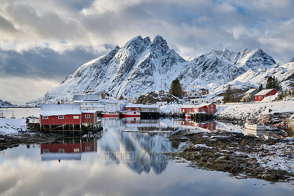 winter landscape at Stjernfjorden with village Sund