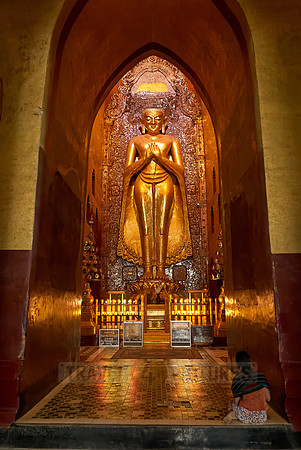 Giant standing golden Buddha of Ananda Temple