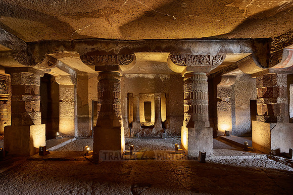 Ajanta caves, cave 21, Aurangabad