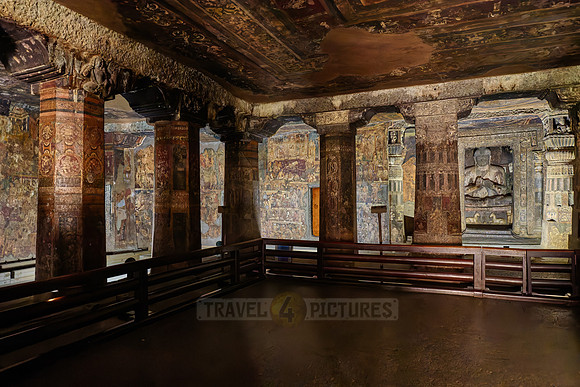 Ajanta caves, cave 17, Aurangabad
