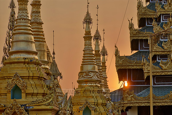 imposing buildings in SHWEDAGON PAGODA