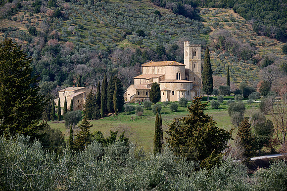 outside view of Abbazia di Santantimo abbey