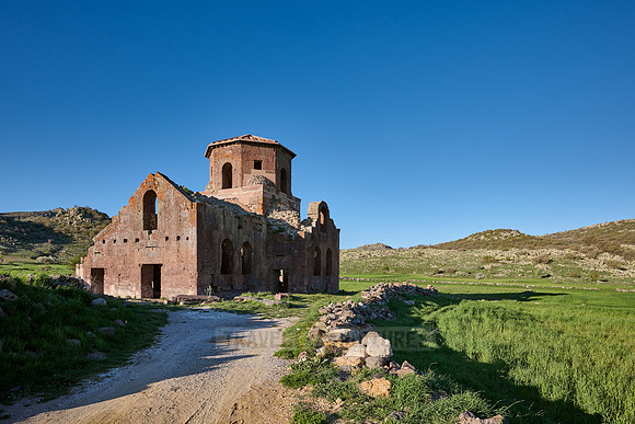 the Red Church, Kızıl Kilise