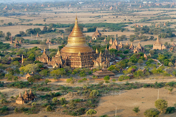 Ballons over Bagan