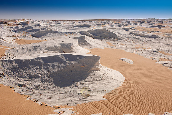 white desert near Oasis Farafra